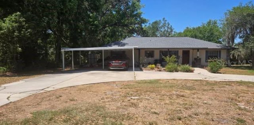 House in Bushnell, Florida 3 bedrooms, 174.93 sq.m. № 1658317