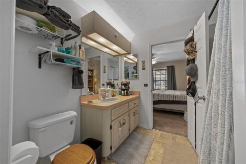 House in Bushnell, Florida 3 bedrooms, 174.93 sq.m. № 1658317 - photo 17