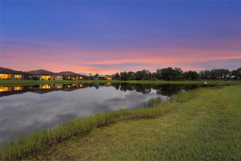 Casa en venta en Bradenton, Florida, 4 dormitorios, 331.38 m2 № 2329225 - foto 3