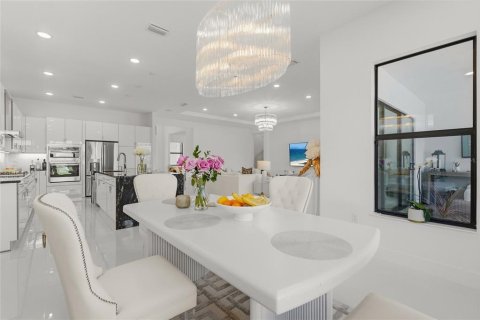 Casa en venta en Bradenton, Florida, 4 dormitorios, 331.38 m2 № 2329225 - foto 28