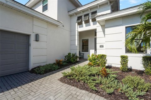 Casa en venta en Bradenton, Florida, 4 dormitorios, 331.38 m2 № 2329225 - foto 18