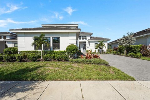 Casa en venta en Bradenton, Florida, 4 dormitorios, 331.38 m2 № 2329225 - foto 16