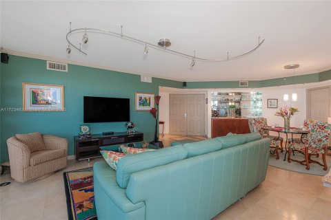 Condominio en venta en Miami Beach, Florida, 2 dormitorios, 116.13 m2 № 1702893 - foto 11