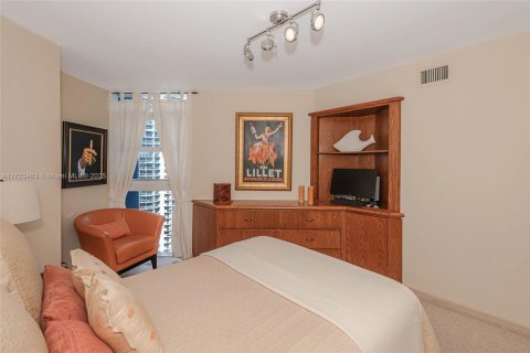Condominio en venta en Miami Beach, Florida, 2 dormitorios, 116.13 m2 № 1702893 - foto 28