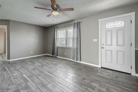 Condominio en venta en Seminole, Florida, 2 dormitorios, 71.07 m2 № 1618091 - foto 6