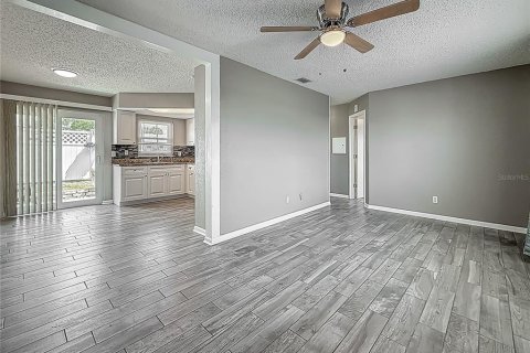 Condominio en venta en Seminole, Florida, 2 dormitorios, 71.07 m2 № 1618091 - foto 7