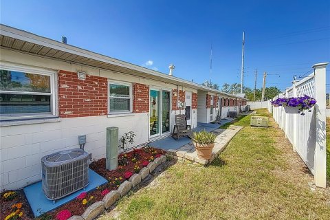 Condominio en venta en Seminole, Florida, 2 dormitorios, 71.07 m2 № 1618091 - foto 25