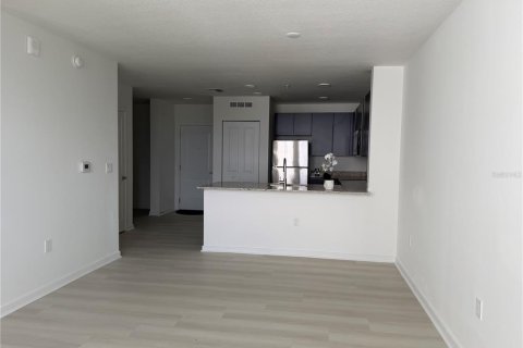 Condo in Orlando, Florida, 1 bedroom № 2239252 - photo 7