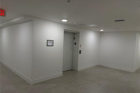 Condo in Orlando, Florida, 1 bedroom № 2239252 - photo 10