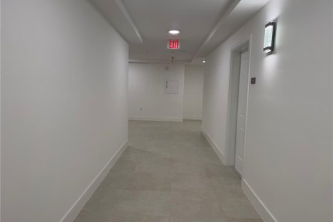 Condo in Orlando, Florida, 1 bedroom № 2239252 - photo 8