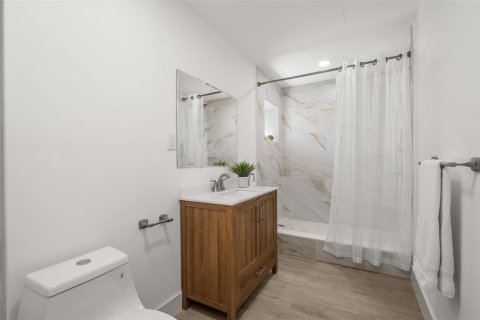 Villa ou maison à louer à Saint Petersburg, Floride: 4 chambres, 139.63 m2 № 1717059 - photo 14