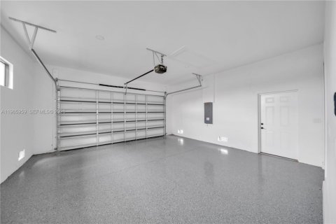 Villa ou maison à vendre à Cape Coral, Floride: 4 chambres, 194.82 m2 № 2028341 - photo 30