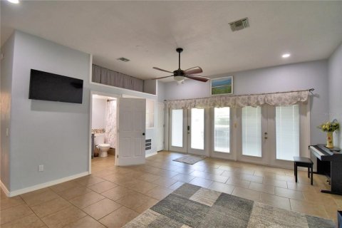 House in Lake Wales, Florida 4 bedrooms, 235.04 sq.m. № 1780834 - photo 16