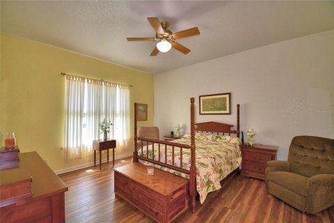 House in Lake Wales, Florida 4 bedrooms, 235.04 sq.m. № 1780834 - photo 13