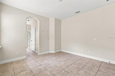 Touwnhouse à vendre à Davenport, Floride: 4 chambres, 191.38 m2 № 2391679 - photo 17
