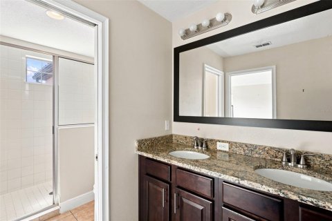 Touwnhouse à vendre à Davenport, Floride: 4 chambres, 191.38 m2 № 2391679 - photo 30