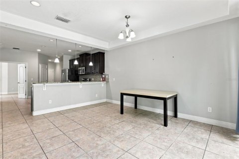 Touwnhouse à vendre à Davenport, Floride: 4 chambres, 191.38 m2 № 2391679 - photo 13