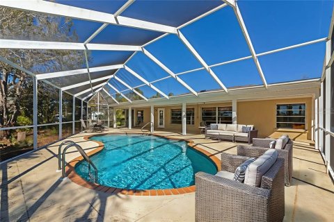 House in Englewood, Florida 3 bedrooms, 179.86 sq.m. № 2100716 - photo 28