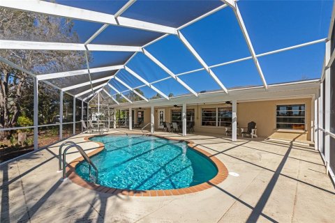 House in Englewood, Florida 3 bedrooms, 179.86 sq.m. № 2100716 - photo 29