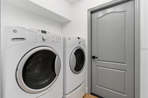 Casa en alquiler en Trinity, Florida, 5 dormitorios, 215.35 m2 № 1876930 - foto 29