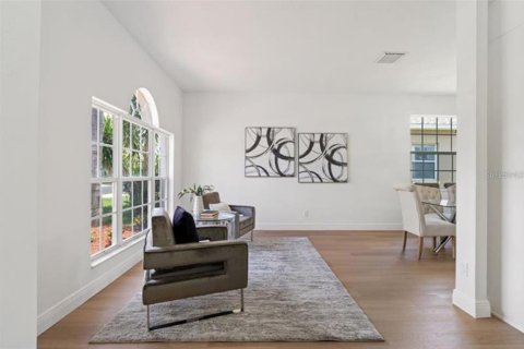 Casa en alquiler en Trinity, Florida, 5 dormitorios, 215.35 m2 № 1876930 - foto 9