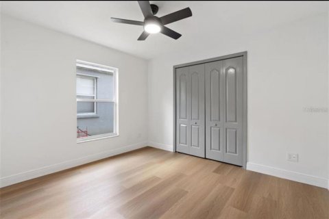 Casa en alquiler en Trinity, Florida, 5 dormitorios, 215.35 m2 № 1876930 - foto 23