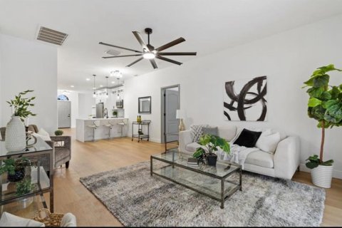 Casa en alquiler en Trinity, Florida, 5 dormitorios, 215.35 m2 № 1876930 - foto 16