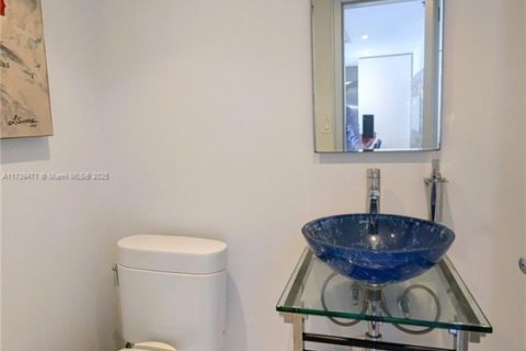 Condominio en venta en Miami Beach, Florida, 1 dormitorio, 98.48 m2 № 1490758 - foto 17