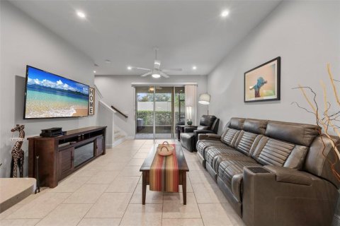 Adosado en venta en Lutz, Florida, 3 dormitorios, 159.14 m2 № 1792797 - foto 8