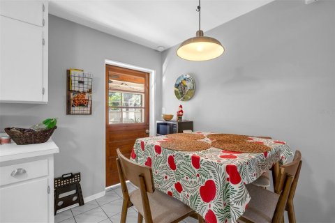 Villa ou maison à vendre à Orlando, Floride: 3 chambres, 123.56 m2 № 2155897 - photo 12