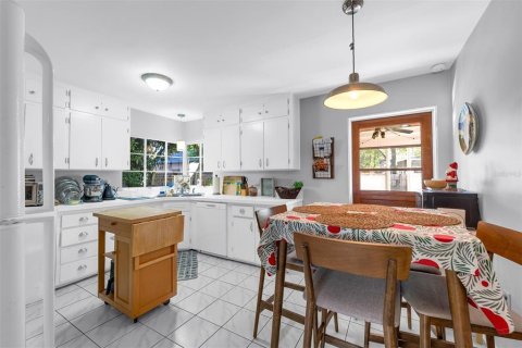 Villa ou maison à vendre à Orlando, Floride: 3 chambres, 123.56 m2 № 2155897 - photo 9