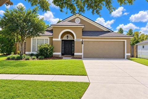 House in Wesley Chapel, Florida 4 bedrooms, 181.72 sq.m. № 2368896