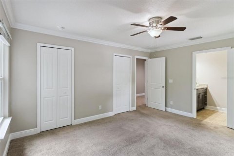 Duplex in Orlando, Florida 6 bedrooms, 290.04 sq.m. № 2258829 - photo 6