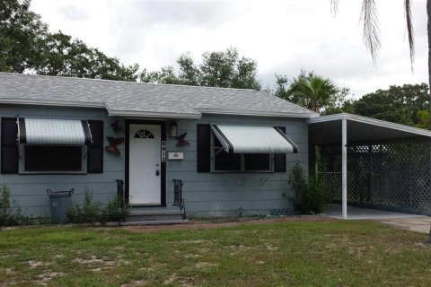 Villa ou maison à Saint Petersburg, Floride 3 chambres, 65.4 m2 № 2156520