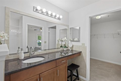 Купить кондоминиум в Сарасота, Флорида 6 комнат, 104.89м2, № 1679084 - фото 19