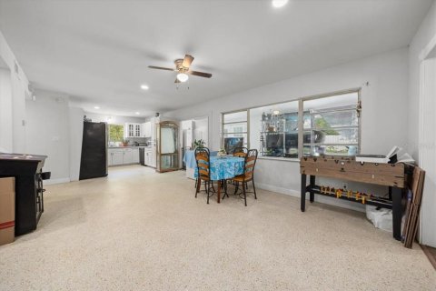 Casa en venta en Ocala, Florida, 3 dormitorios, 158.49 m2 № 1801744 - foto 9