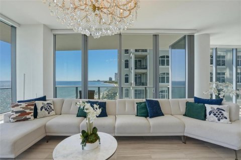 Condo in Tampa, Florida, 3 bedrooms № 2157871 - photo 13