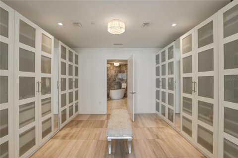 Condo in Tampa, Florida, 3 bedrooms № 2157871 - photo 22