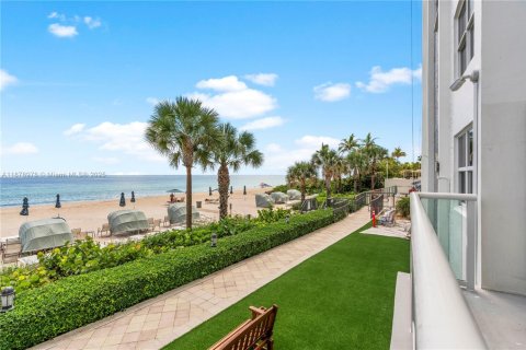 Copropriété à vendre à Fort Lauderdale, Floride: 3 chambres, 185.8 m2 № 1921206 - photo 2