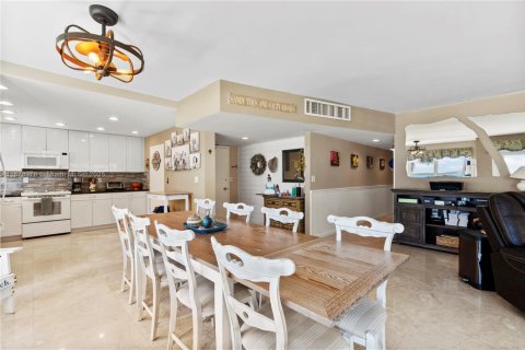 Copropriété à vendre à Fort Lauderdale, Floride: 3 chambres, 185.8 m2 № 1921206 - photo 14