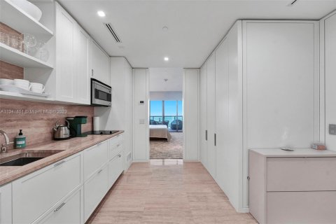 Copropriété à louer à Bal Harbour, Floride: 62.71 m2 № 1860957 - photo 16