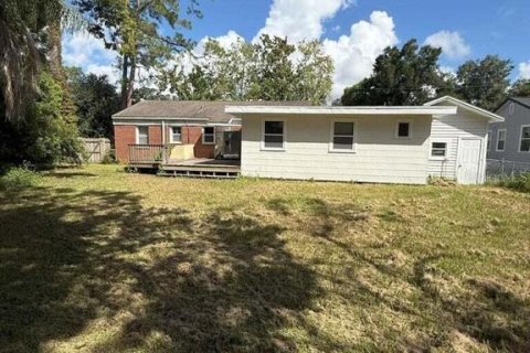 House in Jacksonville, Florida 4 bedrooms, 141.77 sq.m. № 2387371 - photo 28