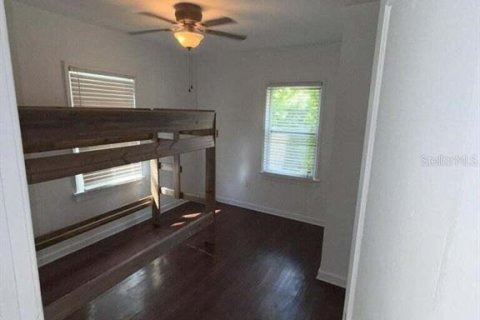 House in Jacksonville, Florida 4 bedrooms, 141.77 sq.m. № 2387371 - photo 22