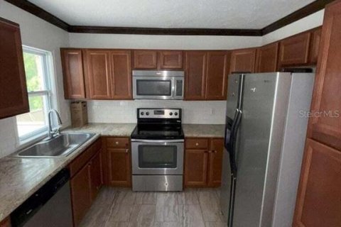 House in Jacksonville, Florida 4 bedrooms, 141.77 sq.m. № 2387371 - photo 9
