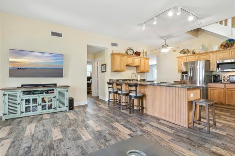Casa en venta en New Smyrna Beach, Florida, 4 dormitorios, 204.76 m2 № 1885482 - foto 15
