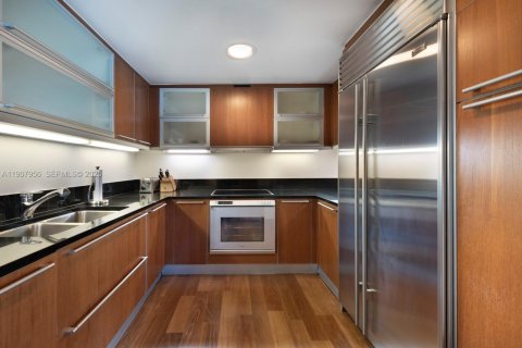 Copropriété à louer à Miami Beach, Floride: 2 chambres, 107.95 m2 № 1976634 - photo 8