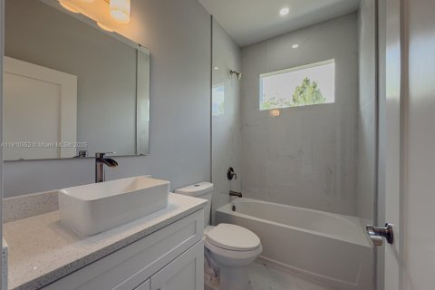 Villa ou maison à vendre à Lehigh Acres, Floride: 3 chambres, 159.51 m2 № 1966478 - photo 22