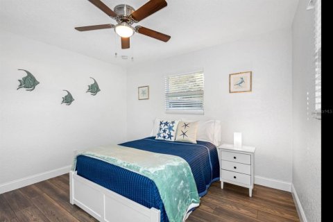 Casa en venta en Saint Petersburg, Florida, 4 dormitorios, 136.94 m2 № 1612360 - foto 25