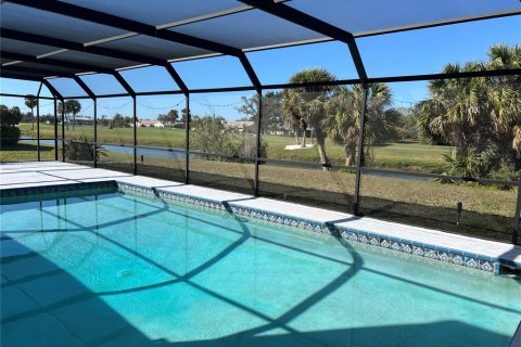 Casa en venta en Sarasota, Florida, 3 dormitorios, 191.38 m2 № 1563289 - foto 1