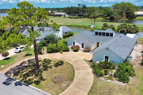 Casa en venta en Sarasota, Florida, 3 dormitorios, 191.38 m2 № 1563289 - foto 2